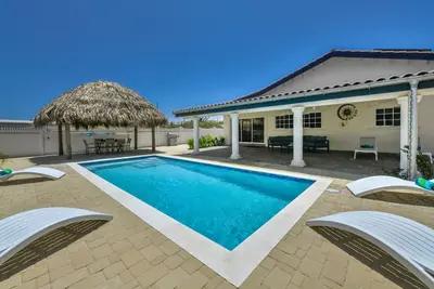 Island Haven - 3br Villa