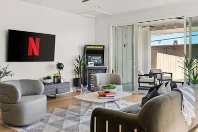 Image de Central Austin ~ Domain ~ Q2 Stadium ~ 3 Bed Ensui