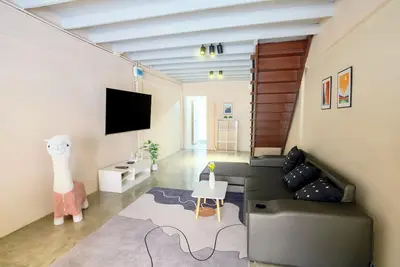 Image de Whole Loft House•Iconsiam-Direct in authentic street food hotspot-24/7 check-in!