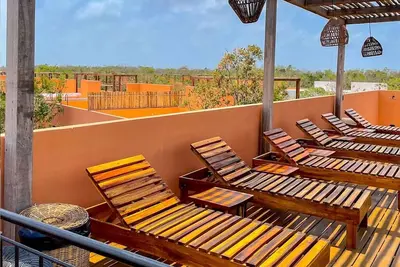 Image de New apartment in Tulum, with 24/7 security, 15 minutes from the beach!