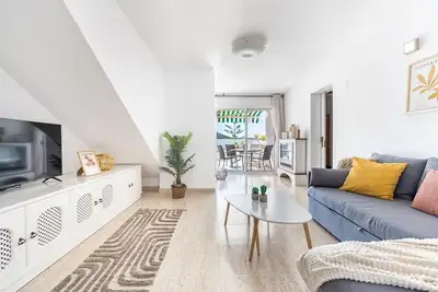 Vacances 'Pomelo 1' avec vue sur la mer, Wi-Fi et climatisation