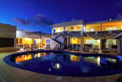 Image de Inviting Boutique Retreat Near Dover Beach