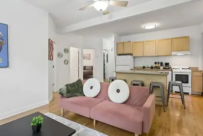 Image de Sleek 3br Retreat: Hyde Park Comfort & Style