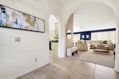 Image de Sun Lakes Suave! Golf Cart, Gorgeous Backyard Views