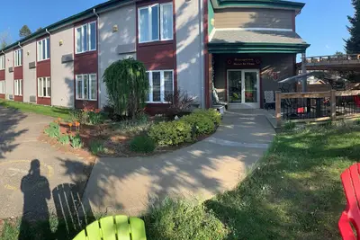 Image de Hotel St-Côme\nHôtel tranquille avec accès direct aux sentiers de randonnée