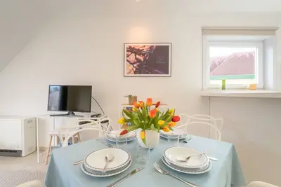 Image de Joli appartement pour 4 personnes avec Wifi, piscine, climatisation, Tv et balcon