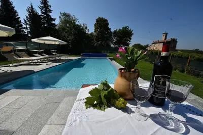 Villa 'Ca' D'Ros Pool and Sauna' avec vue sur les montagnes, piscine privée et Wi-Fi