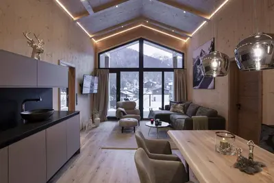 mit 2 Sz & privaten Wellnessbereich by Interhome