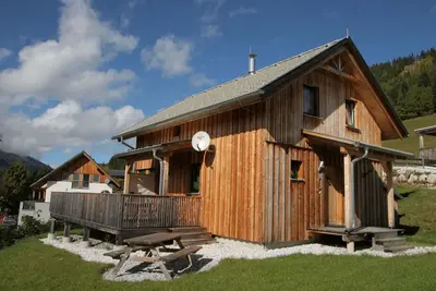 Image de Beau chalet sur un versant ensoleillé