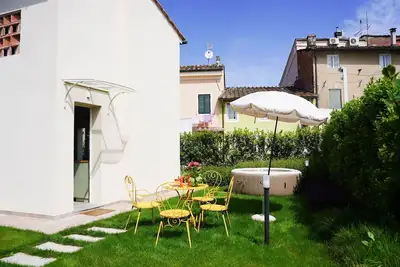 Image de Maison de vacances à Lucques avec 1 chambres à coucher, 4 couchages