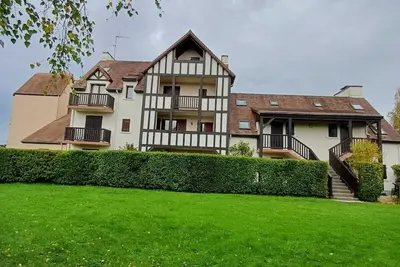 Image de studio tout confort pour 2 personnes 300m à pieds de la plage proche de Cabourg