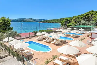 Image de Confortable appartement avec Wifi, climatisation, piscine, Tv, terrasse et animaux admis