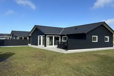 Image de \"Frederikke\" - 990m from the sea by Interhome