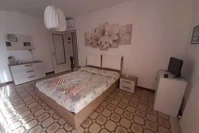 Image de Large apartment suitable for friends and families. Cin It031009c2ykmz5nyx