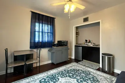 Image de Charming 1-bedroom efficiency apartment