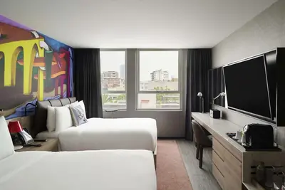 Image de Live in Modern Artistic Luxury! Pet-friendly Property, Shuttle, Spa and Wellness