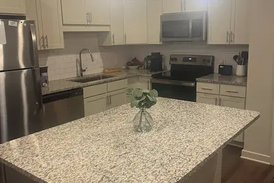 Image de Broad Street Adjacent 4 miles from masters 2br/2bth Luxury Apartment Augusta Ga