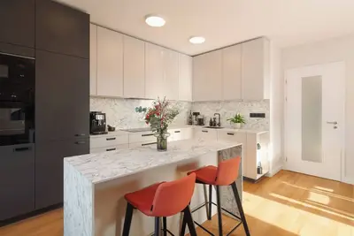 Image de Luxury Sunny Home - 2bedrooms, Ps5, Garage, Balcony, Super fast Internet