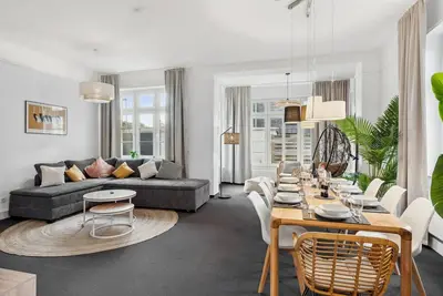 Image de Maremar - 134sqm - 2 bedrooms - boxspring - kitchen - workstations - terrace