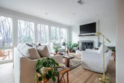 Image de The 9th Street Luxe Retreat by Velvet Ditch Villas