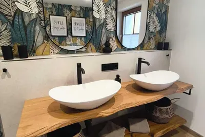 Image de Vacation apartment Waldblick with pool and children's playground near the lake!