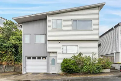 Image de Urban Sanctuary - Johnsonville Holiday Home