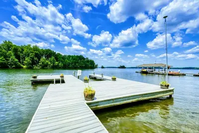 Image de Lakefront Lake Anna Views, Dock, Beach, Firepit