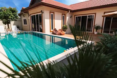 Image de Queen Massarossa Pool Villa Pattaya-25