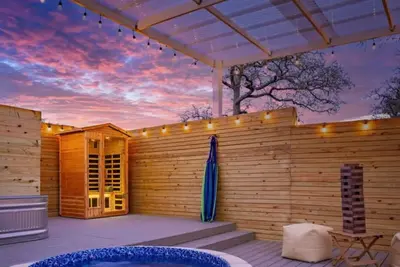 Image de Secluded Luxury Couples cabin | Sauna & Pool