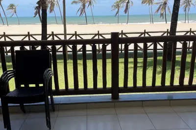 Image de Beautiful Bungalow, Sea View, Standing On The Sand