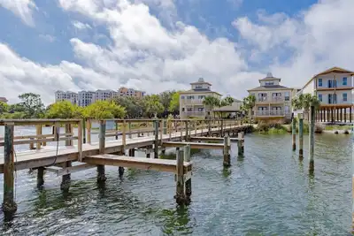 Image de 2 Bedroom Condo 1 Mile From Florabama! Free Daily Activities!