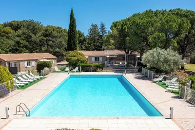 Image de Maison en pierres T3 dans résidence de tourisme