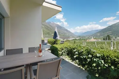 Image de Appartement \"Golden\" avec vue sur les montagnes, terrasse privée et Wi-Fi