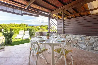 Image de Maison de vacances 'Casa 6 Vista Mare' avec vue sur la mer, terrasse privée et climatisation