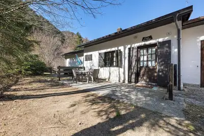 Image de Appartement \"Berthold\" avec vue sur les montagnes, terrasse partagée et Wi-Fi