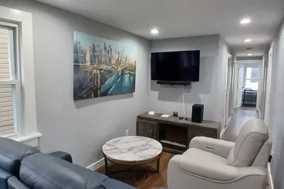 Image de Monthly Stays: 2br Apartment 8 Min Walk to Nyc Traim