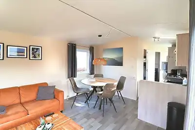 Image de Chalet serein dans les dunes près de la plage