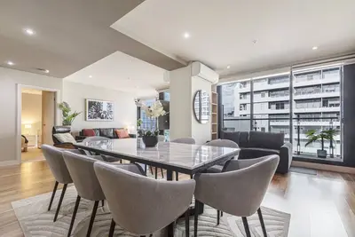 Image de Penthouse style 4brmx4bath apt