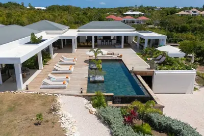 Image de Please Inquire Before Booking – Luxury Villa