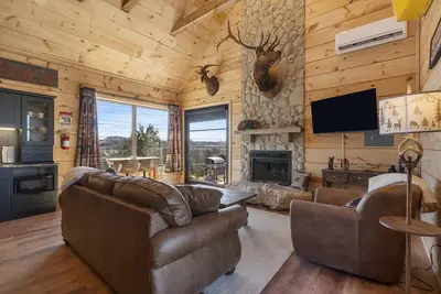 Image de Elk Lodge – Cabin for 4!