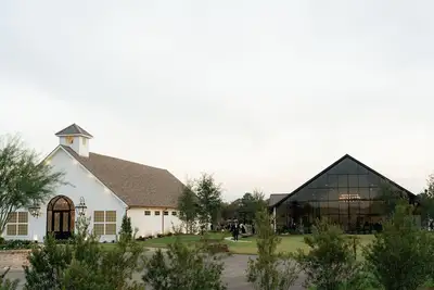 Charming 1-bedroom Apartment located at Camp Hosea Wedding Venue in Anderson, Tx