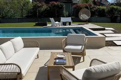 Image de Maison familiale avec piscine