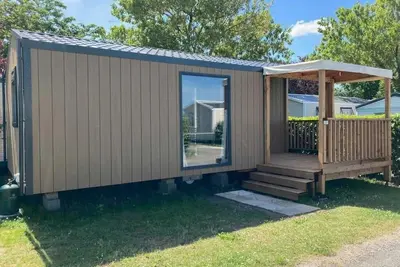 Image de ZEcamping 3* piscine chauffée tente Tv Lv Bbq 25m2 4 pers