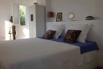 Image de Loue maison d’architecte surplombant la mer ionienne - 7 couchages