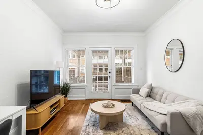 Image de Charming 2-bedroom apartment in dowtown Decatur/ 20 min from downtown Atl