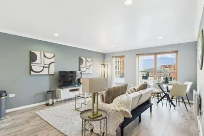 Image de City Walk Terrace | Sleeps 5 | Contractors