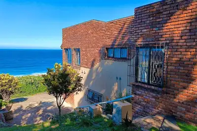 Image de Amazing 2-bedroom apartment in Hibberdene