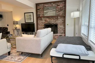 Image de Delightful studio with WiFi in charming Edmonds