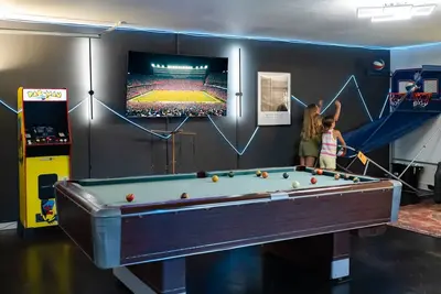 Image de Holiday Fun! 2 King Suites, Putt-Putt, Games