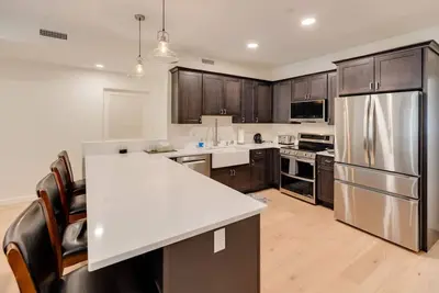 Image de Luxury Condo at Loon